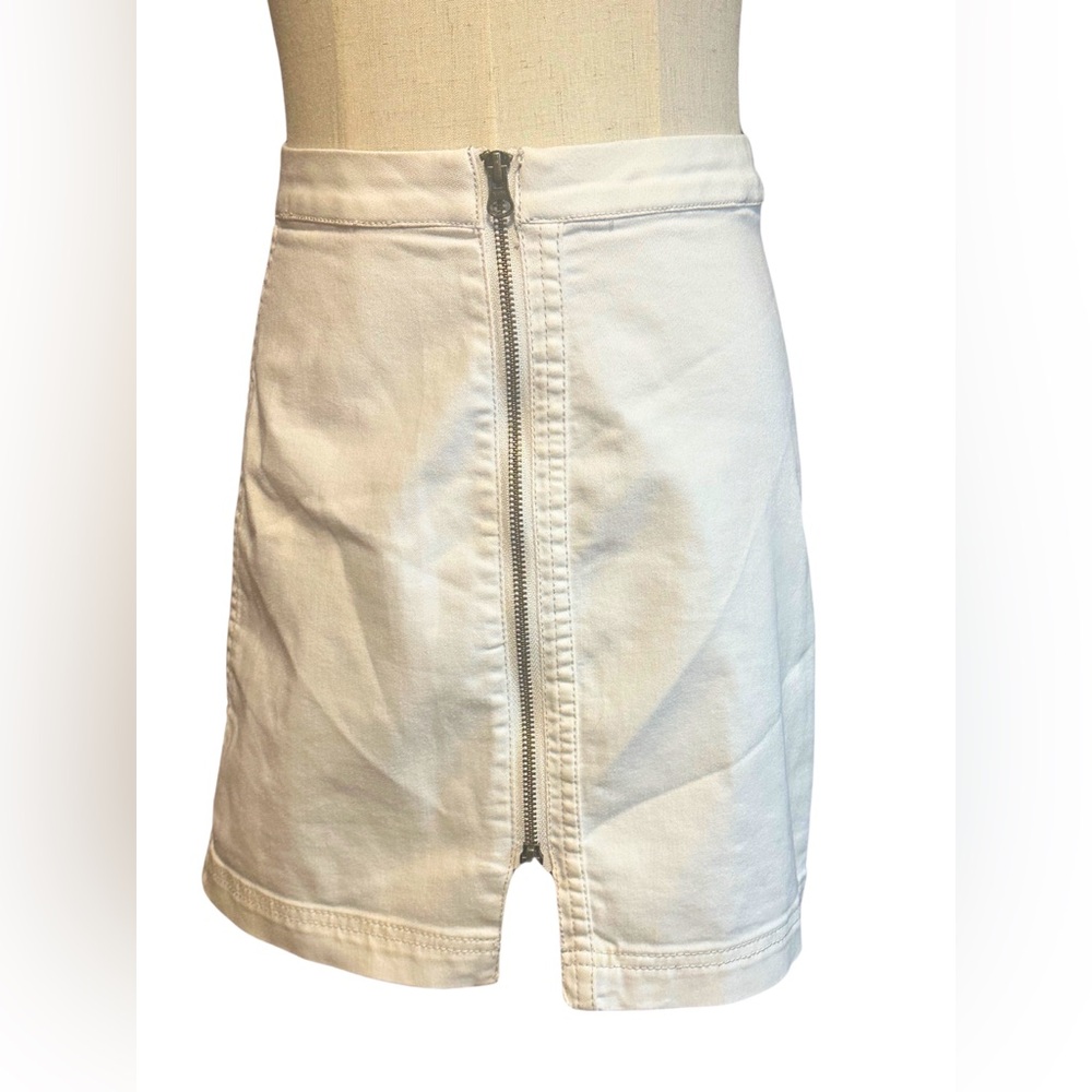Free People White Front Zipper Up Mini Skirt